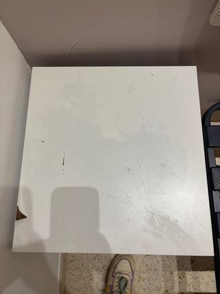 Mesitas de noche y lámparas