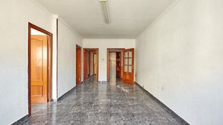 Piso en venta en La Salut - Lloreda en Badalona