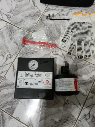 Kit Reparación Pinchazos Coche