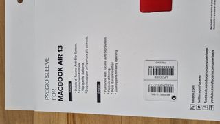 Custodia Tucano per MacBook Air 13 Nera