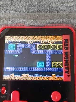 CONSOLA COLOR MAD MONKEY RETRO SLIM 300 JUEGOS