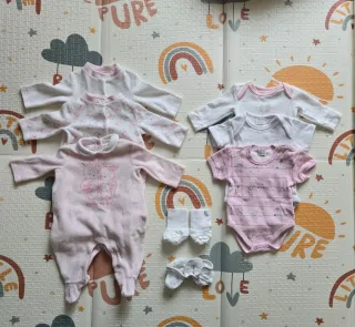 Set 3 tutine e 3 body neonata 0-1 mesi 50 cm