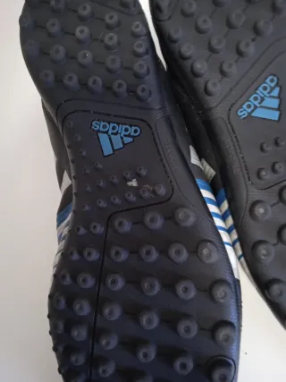 Zapatillas Adidas multitacos Talla 43-44