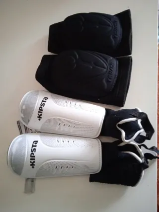 Zapatillas Adidas multitacos Talla 43-44