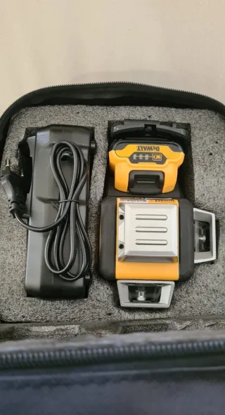 Laser dewalt kit completo novo