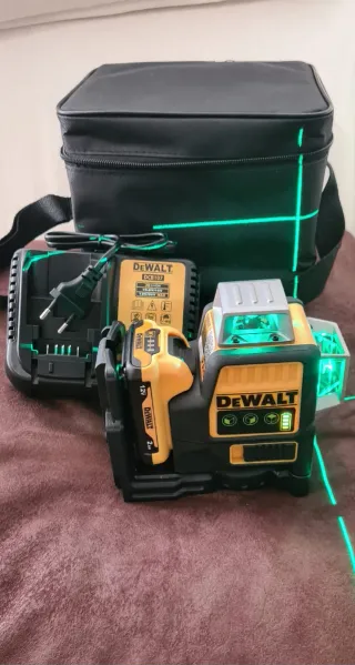 Laser dewalt kit completo novo