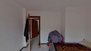 Piso en venta en El Raval - Safaretjos en Santa Coloma de Gramanet