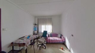 Piso en venta en Can Serra en Hospitalet de Llobregat, L´
