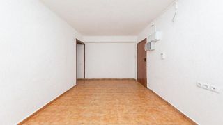 Piso en venta en Les Planes en Hospitalet de Llobregat, L´