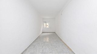 Piso en venta en Les Planes en Hospitalet de Llobregat, L´