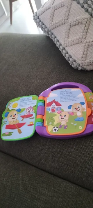 Fisher-Price Ríe y Aprende Libro Interactivo