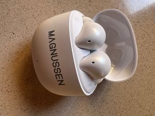 Auriculares Bluetooth Magnussen Blancos