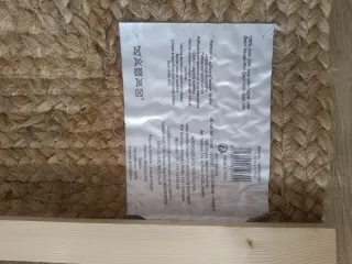 Alfombra de yute tejida