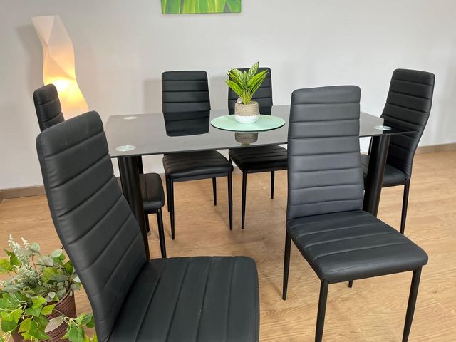 Mesa de Comedor de Cristal 140x80cm + 6 Sillas – Diseño Moderno
