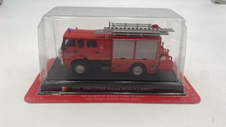 DELA047 Renault FPTHR M210-14 CAMIVA 1/72