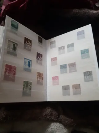 Tutti i francobolli del pontificato di Paolo VI