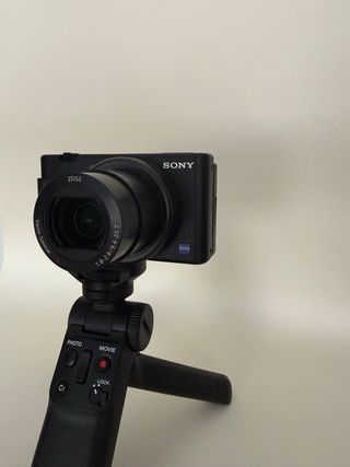 Sony ZV-1 + Trípode Bluetooth