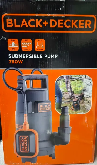 Bomba Sumergible Black+Decker BXUP750PTE