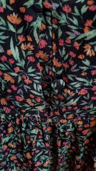 Vestido floral ZARA talla L