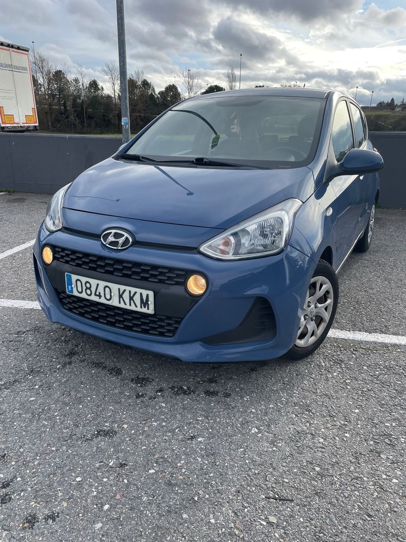 HYUNDAI I10 - foto 1
