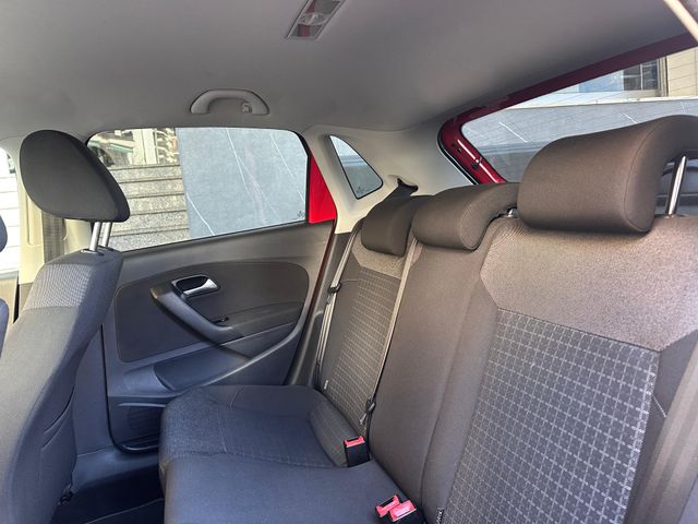 Volkswagen Polo 2015