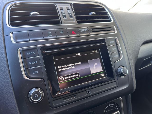 Volkswagen Polo 2015