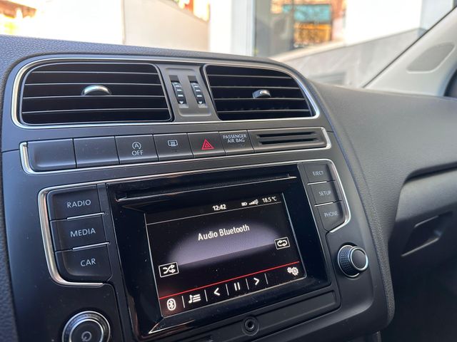 Volkswagen Polo 2015