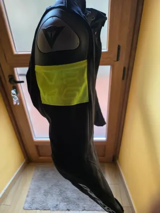 Chaqueta Dainese VFR46 Negra y Amarilla