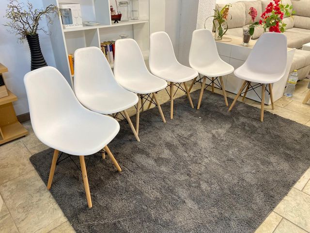 Pack de 6 nuevas sillas nórdicas blancas Eiffel en caja