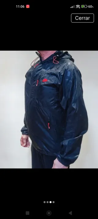 Chubasquero Nike Negro