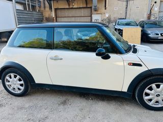 MINI BMW 2004