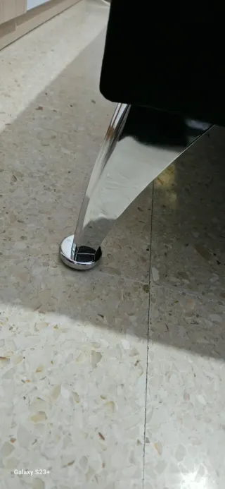 Sofá Cama Terciopelo Negro Nuevo(sin uso)+2 cojine