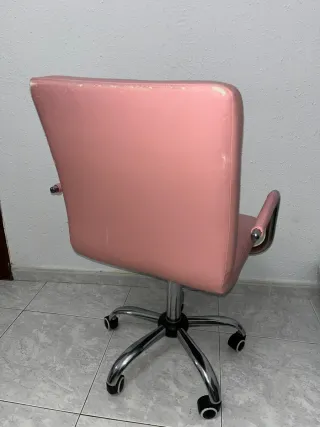 Silla rosa giratoria