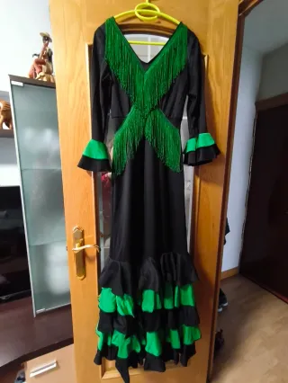 Vestido Flamenco Negro y Verde