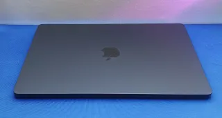 Portatile MacBook Air 15 M3 8GB RAM 256GB SSD 2024