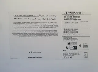 Portatile MacBook Air 15 M3 8GB RAM 256GB SSD 2024