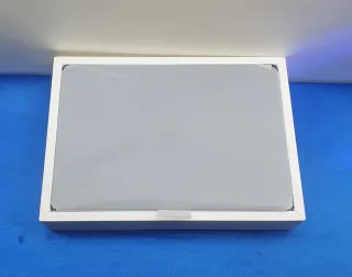 Portatile MacBook Air 15 M3 8GB RAM 256GB SSD 2024