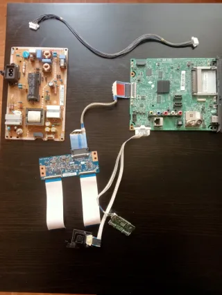 Placa Main y Fuente Alimentación LG 43LH570V