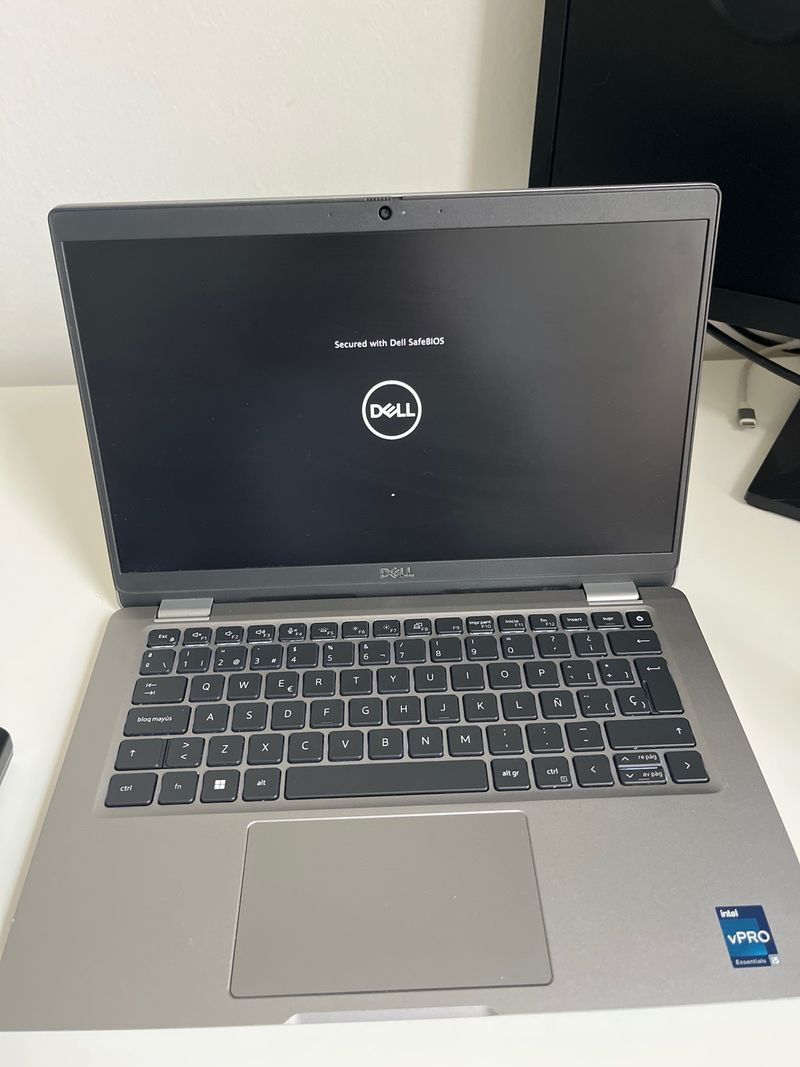 Dell Latitude 5330 i5 vPro | Portátil profesional afbeelding 4