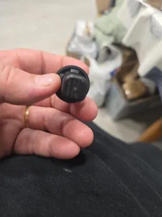 VAG Tope Búfer Puerta Maletero 6Q6827499C