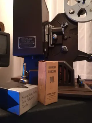 Proiettore Kodascope Eight Kodak