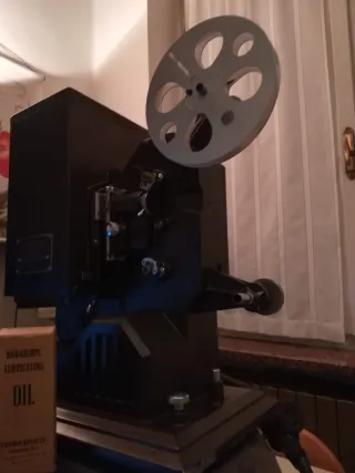 Proiettore Kodascope Eight Kodak