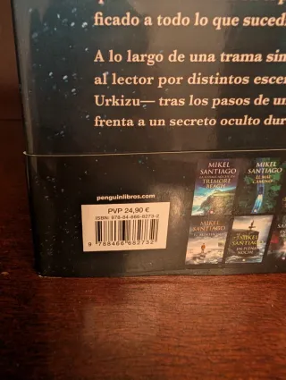 Libro La Chica Del Lago Mikel Santiago