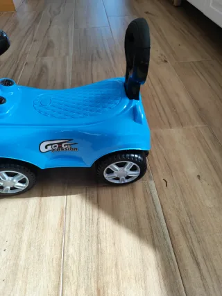 Correpasillos bebé azul