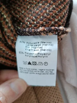 Jersey de lana con estampado étnico.