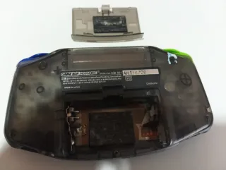 Nintendo Game Boy Advance con schermo IPS