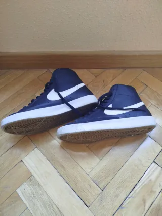 Botín Zapatilla Nike Negro Blanco