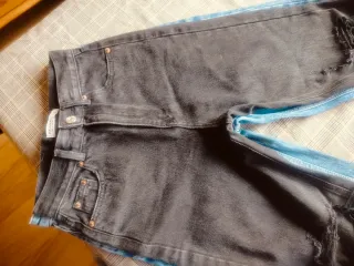 Pull&Bear Jeans Negros Rotos Talla M