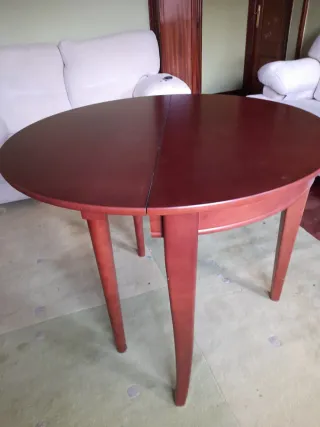 Mesa de comedor extensible de madera