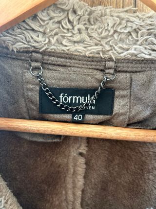Abrigo piel formula joven talla 40